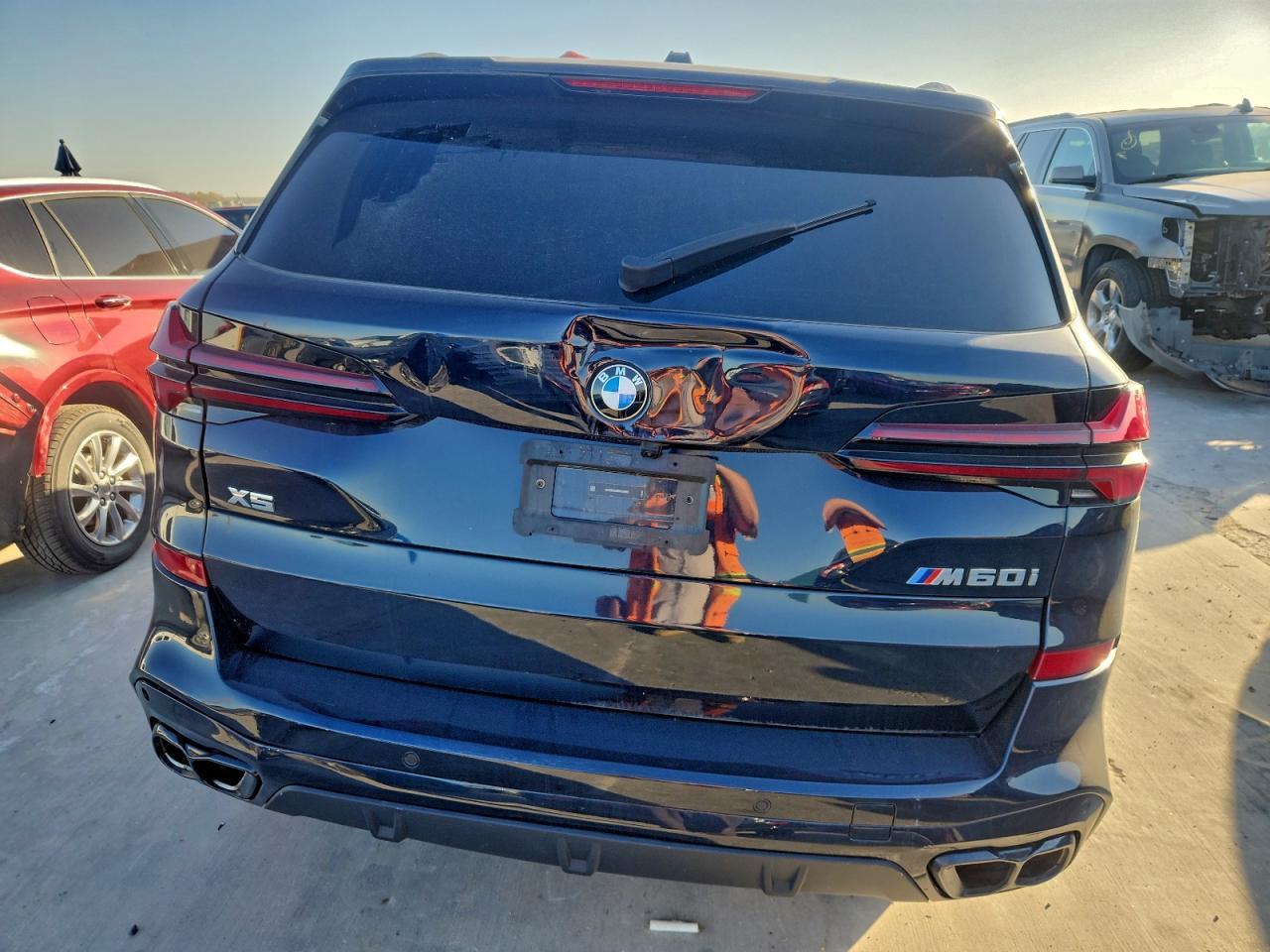 2024 BMW X5 M60I - Фото 6