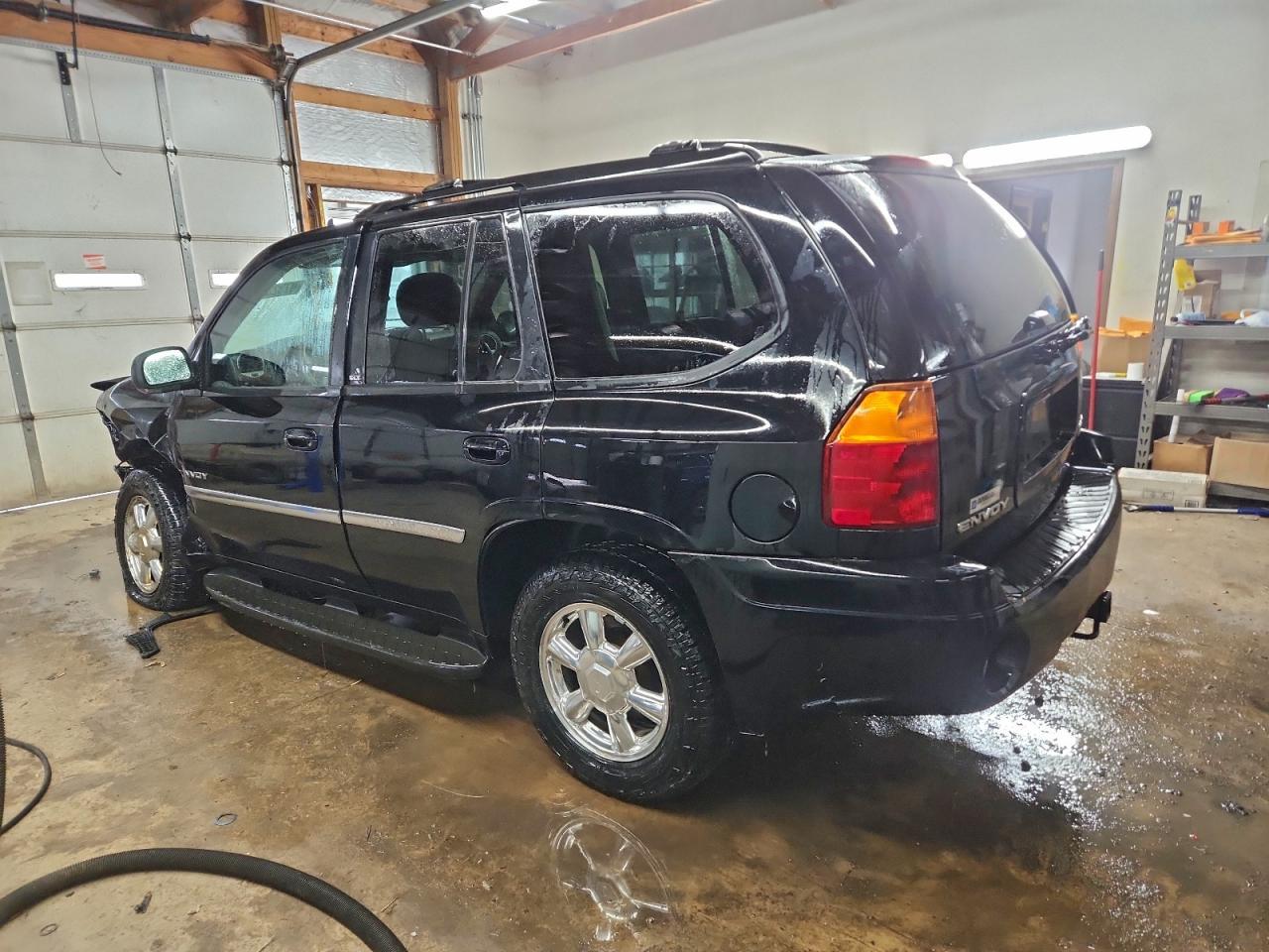 2006 GMC Envoy - Фото 2