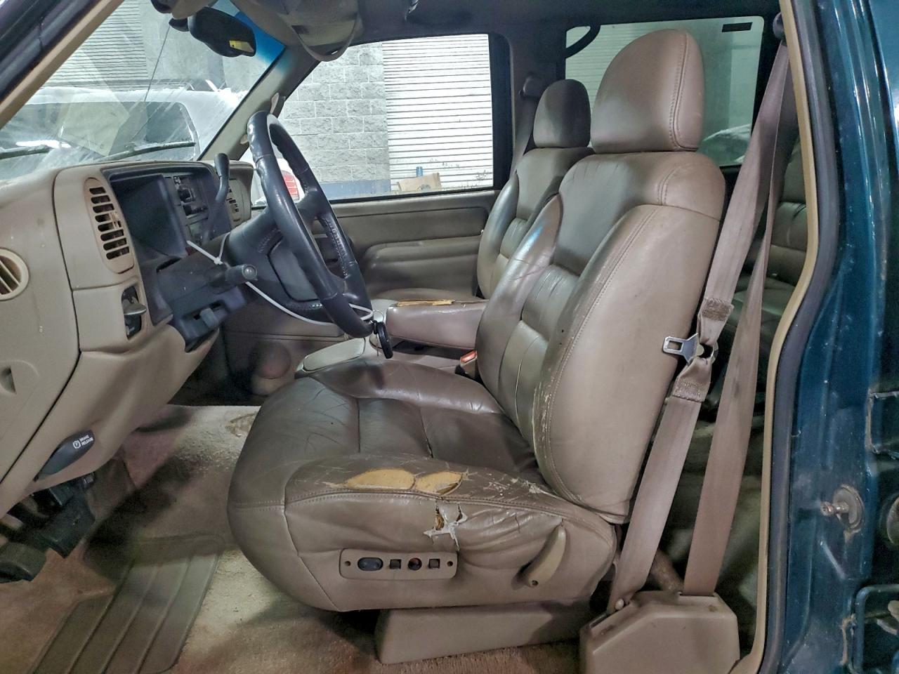 1997 Chevrolet Tahoe K1500 - Image 7