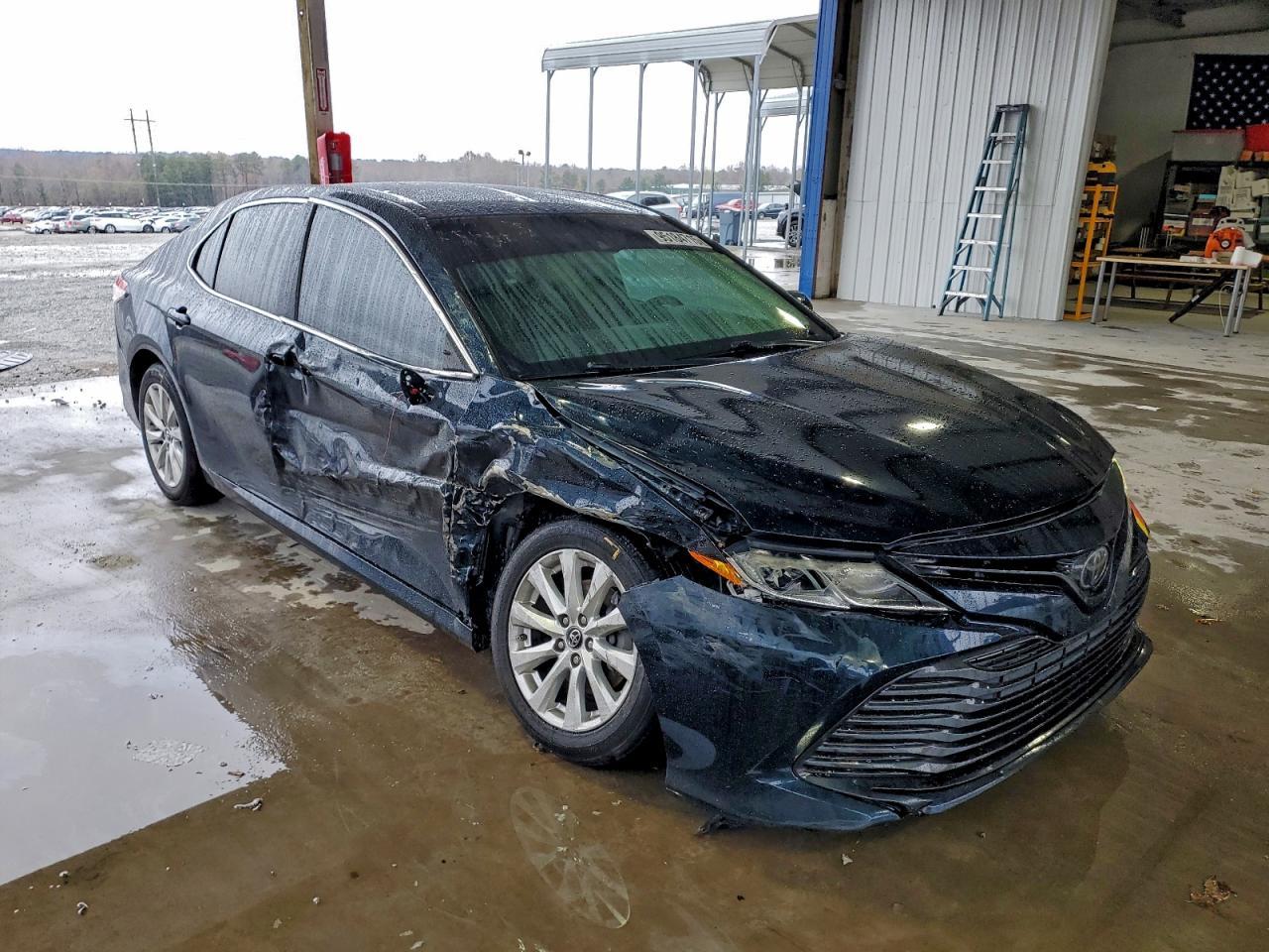 2018 Toyota Camry L - Фото 4