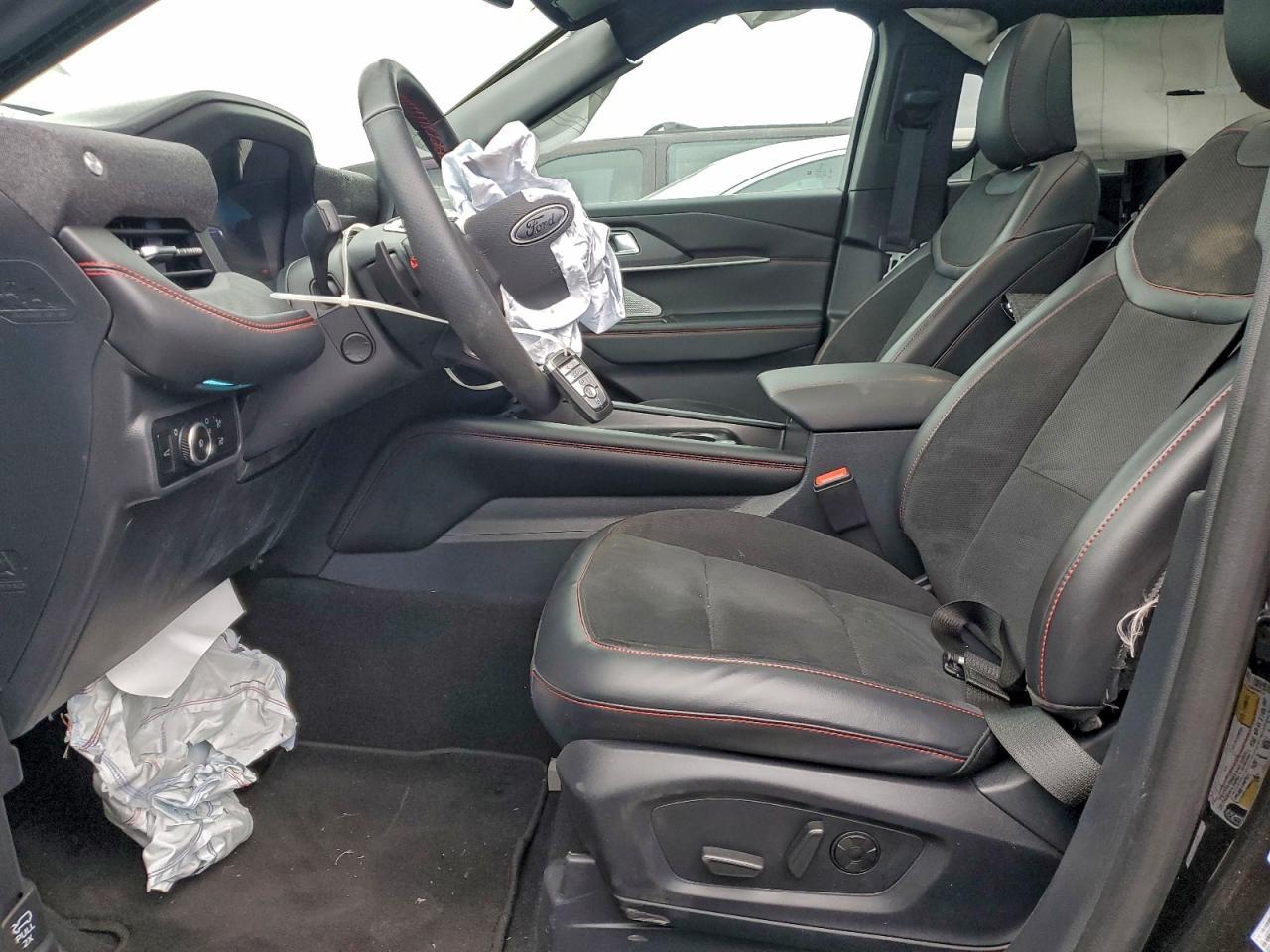 2025 Ford Explorer St - Фото 7
