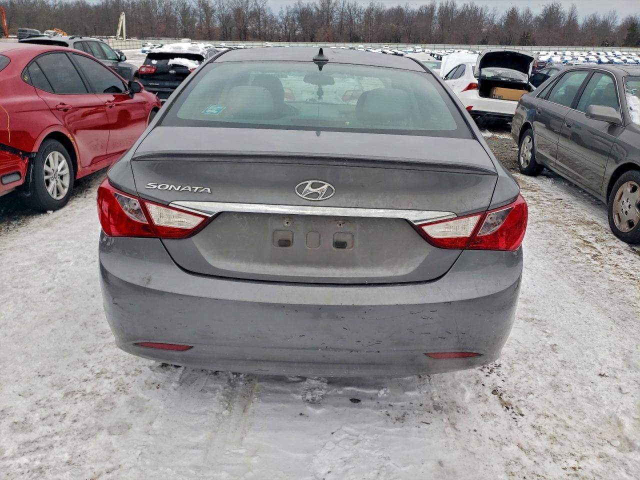 2013 Hyundai Sonata Gls - Image 6