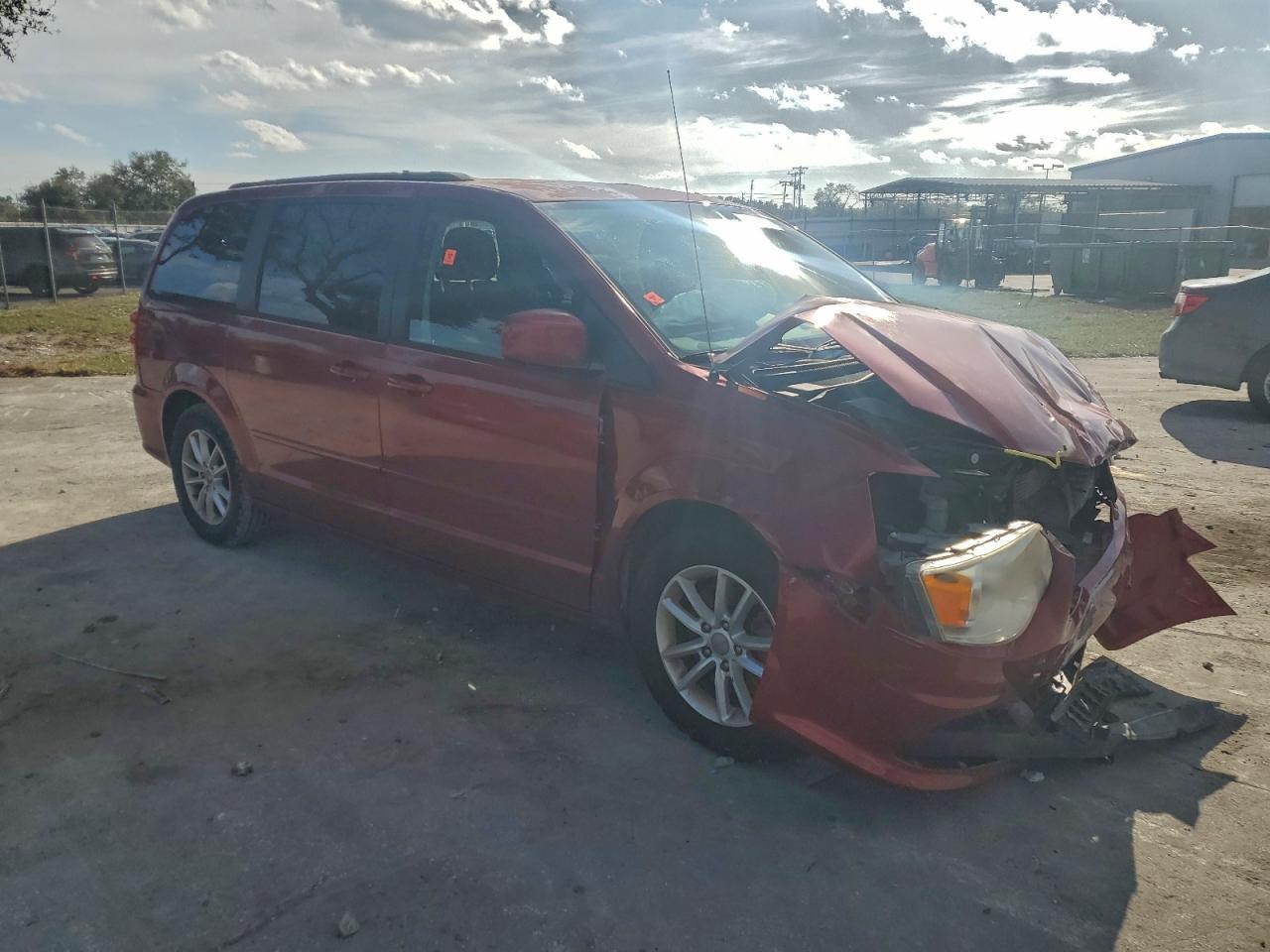 2016 Dodge Grand Caravan Sxt - Фото 4