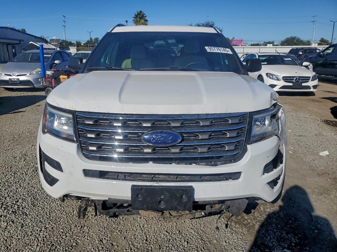 2017 Ford Explorer - Фото 5