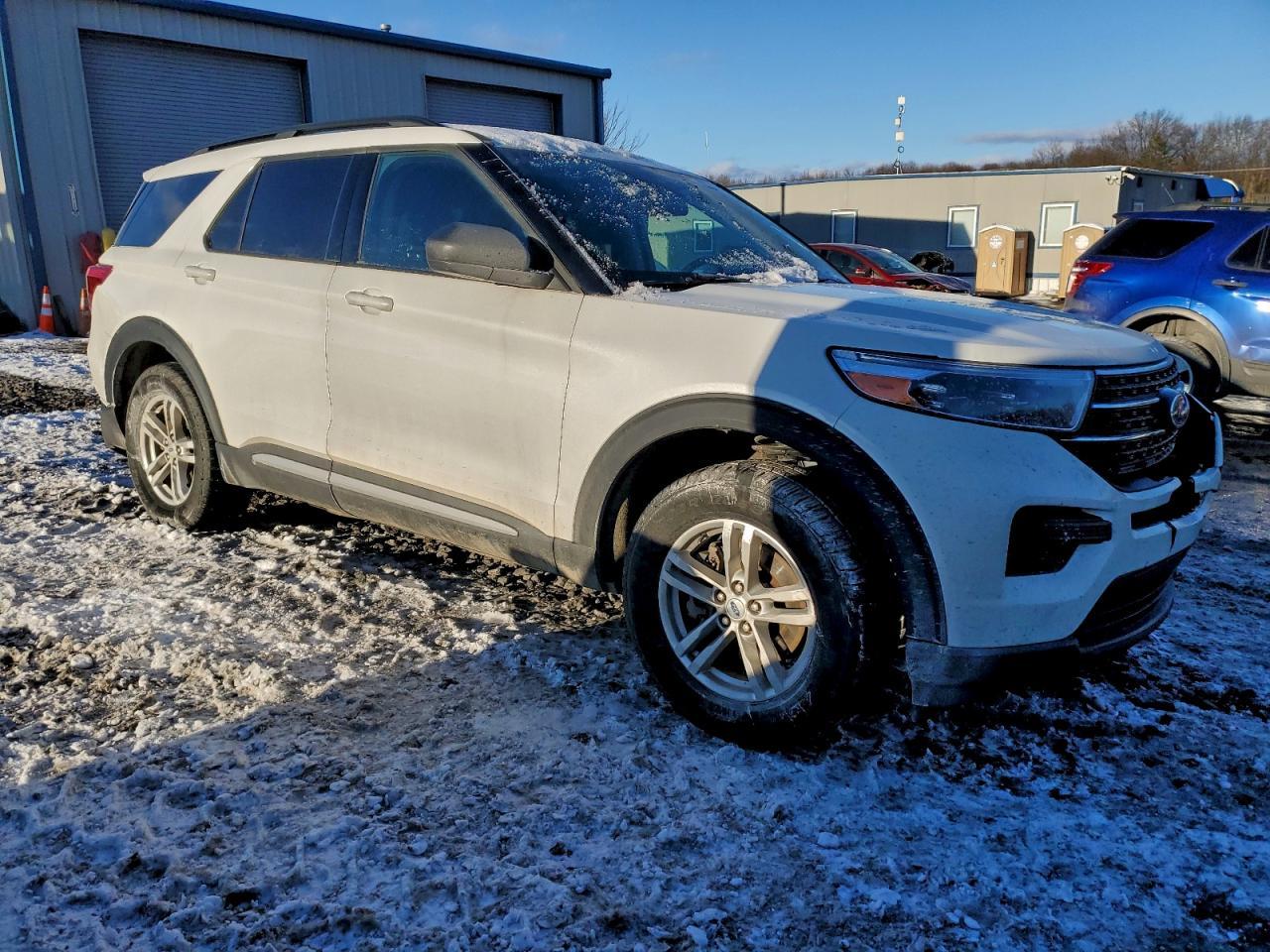 2022 Ford Explorer Xlt - Фото 4