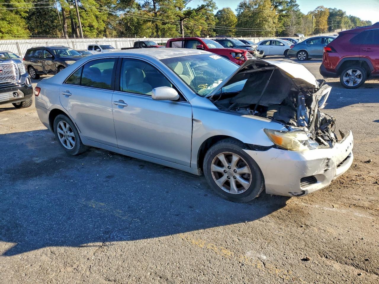 2010 Toyota Camry Base - Фото 4