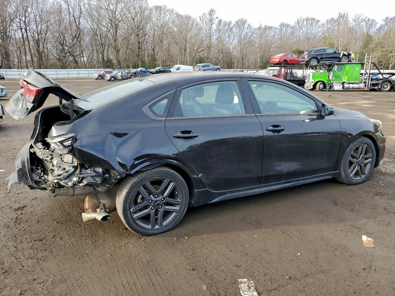 2021 Kia Forte Gt Line - Фото 3