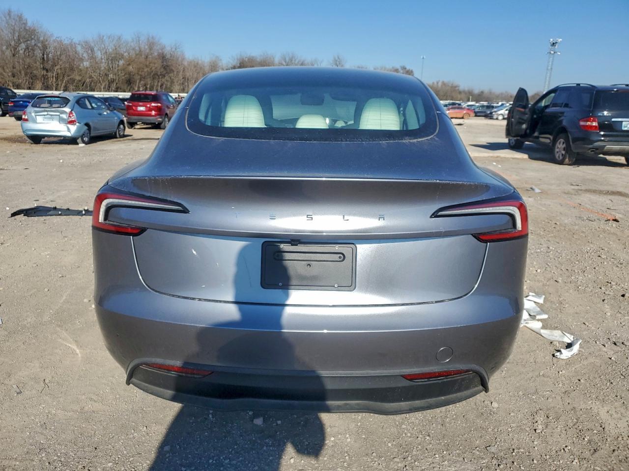 2025 Tesla Model 3 - Image 6