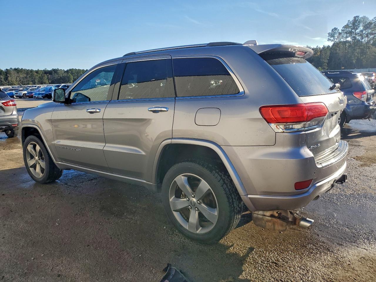 2014 Jeep Grand Cherokee Overland - Фото 2