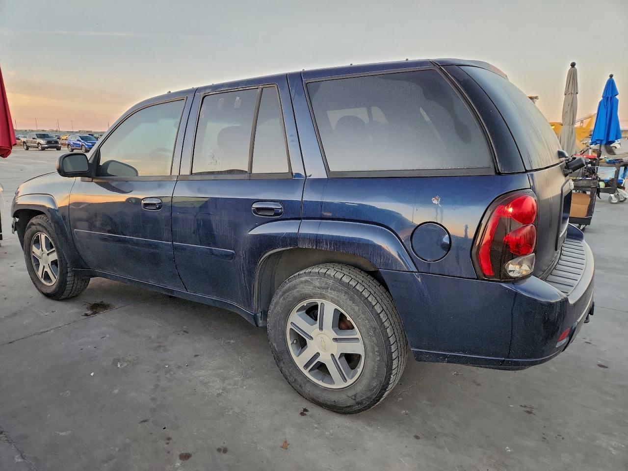2008 Chevrolet Trailblazer Ls - Фото 2