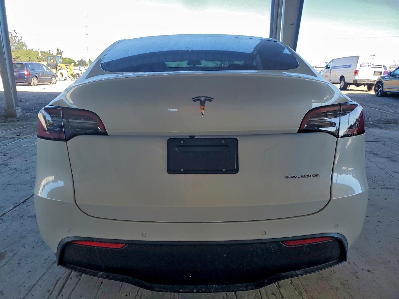 2021 Tesla Model Y - Фото 6