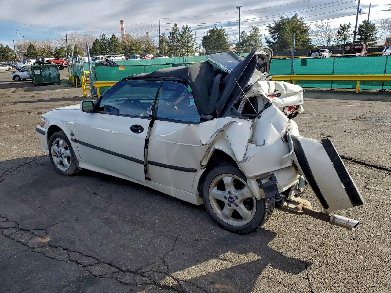 2001 Saab 9-3 Se - Image 2