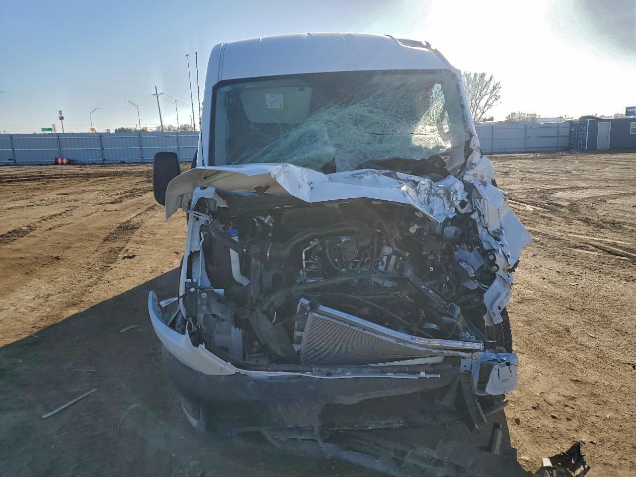 2025 Ford Transit T-250 Delivery Van - Фото 5