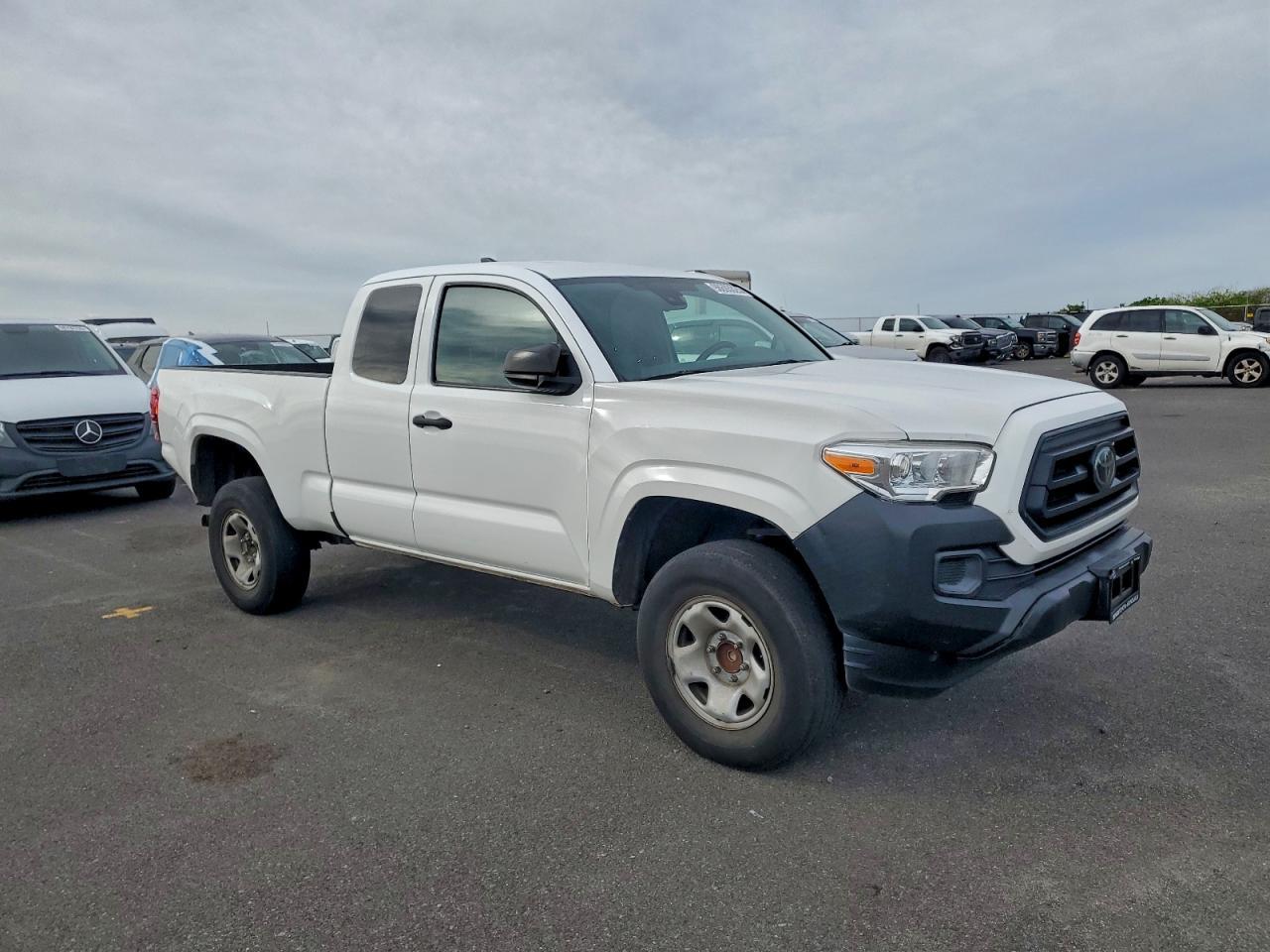 2021 Toyota Tacoma Access Cab - Фото 4