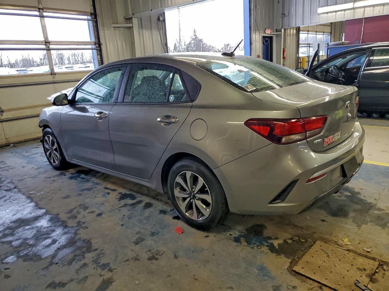 2021 Kia Rio Lx - Фото 2