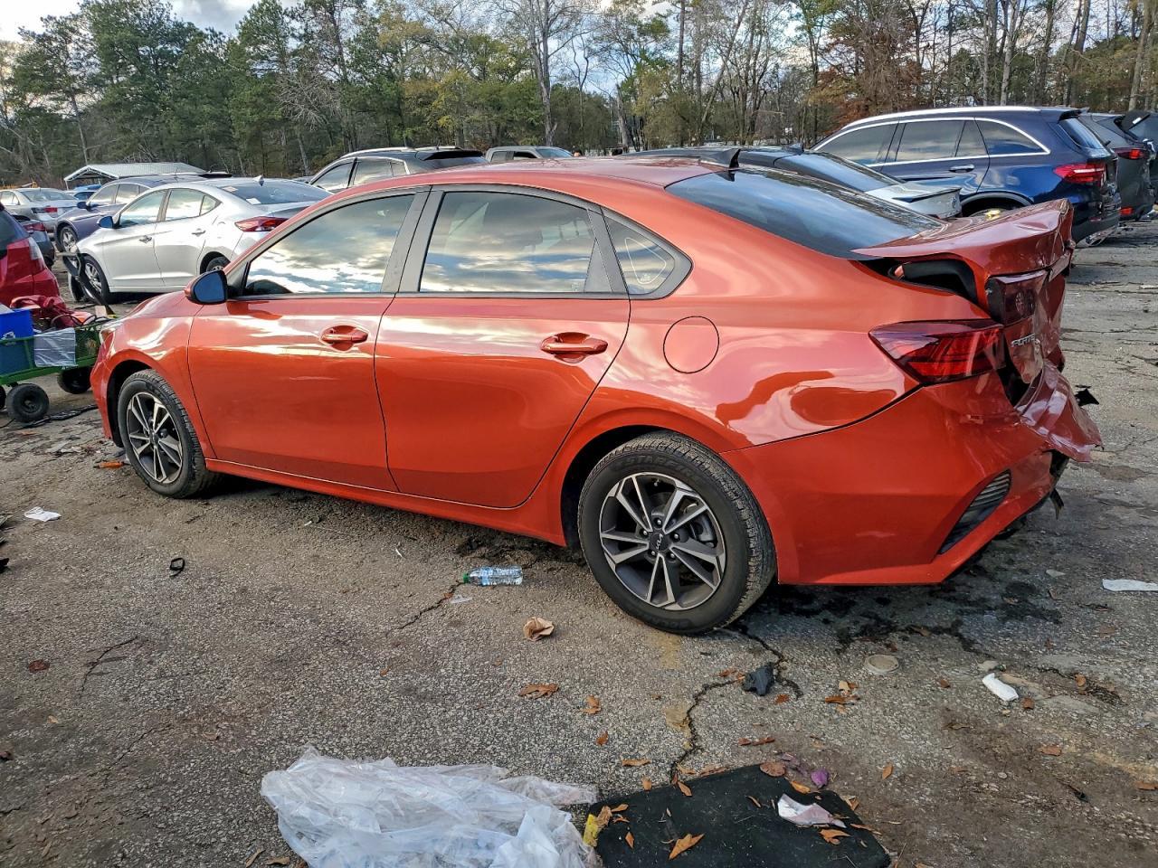 2024 Kia Forte Lx - Фото 2