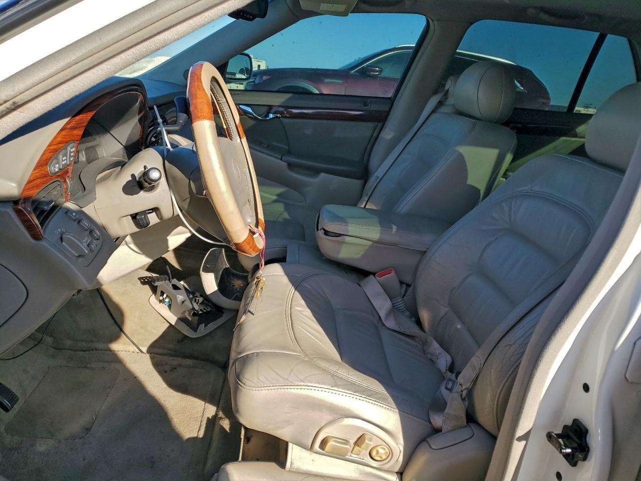 2003 Cadillac Deville - Image 7