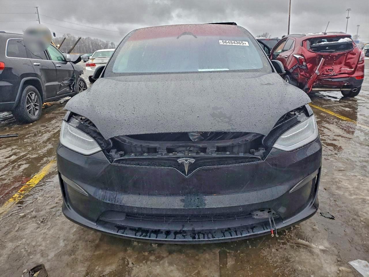 2022 Tesla Model X - Фото 5