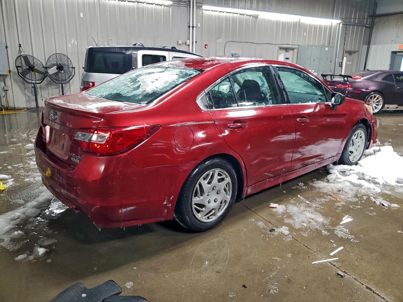 2016 Subaru Legacy 2.5I - Фото 3