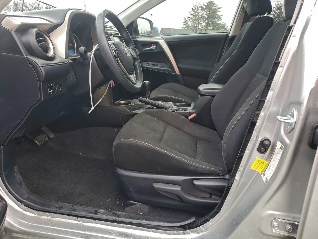 2015 Toyota Rav4 Xle - Image 7