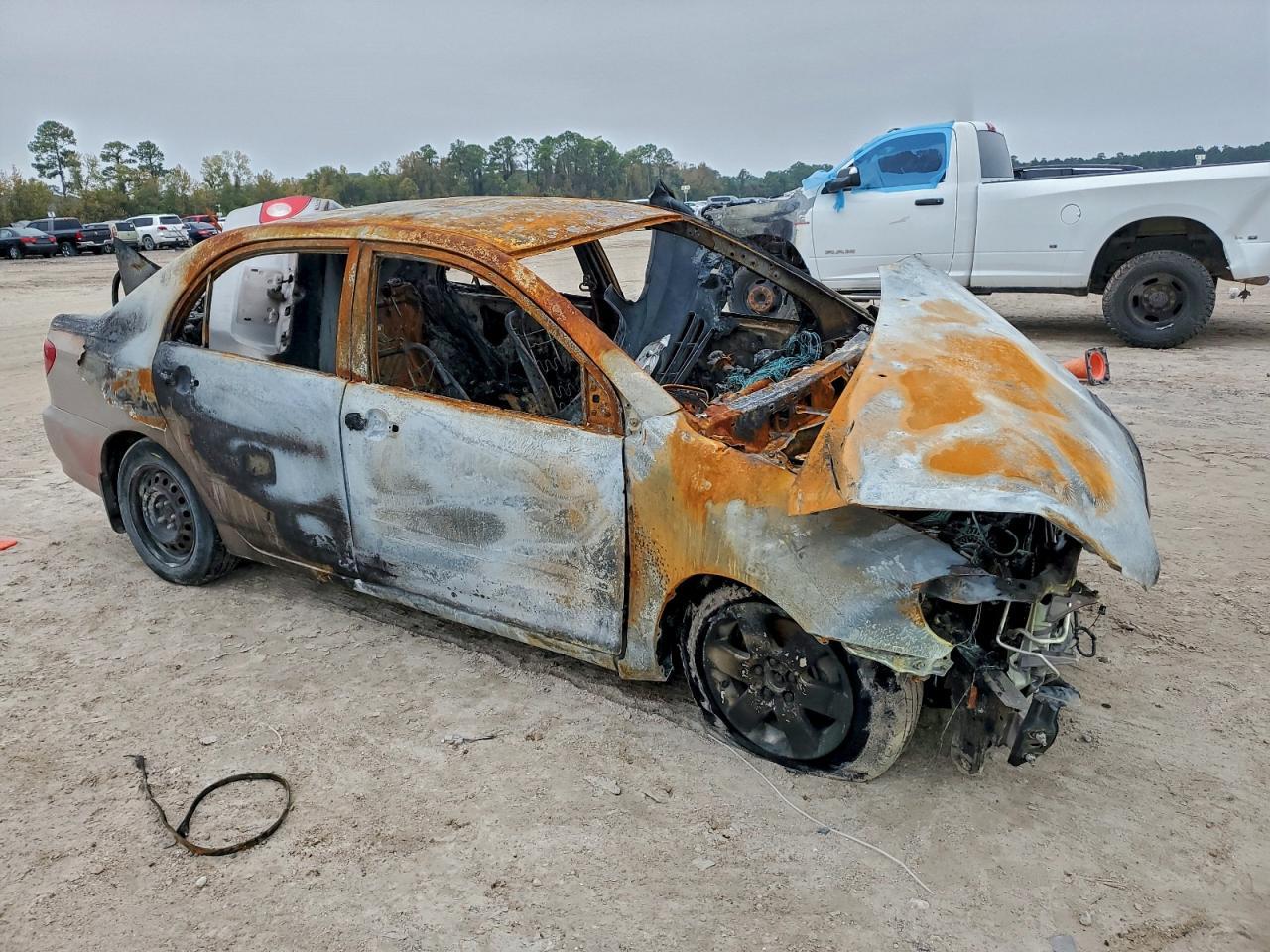 2003 Toyota Corolla Ce - Фото 4