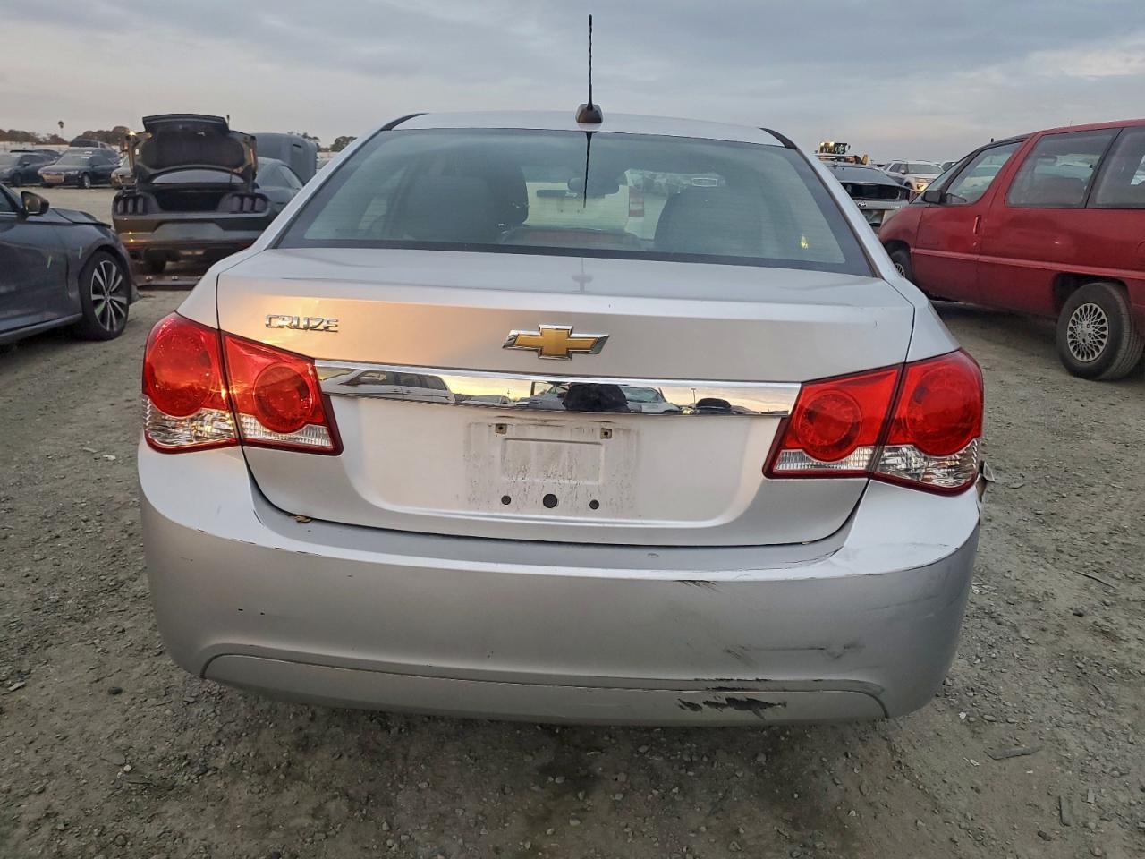 2016 Chevrolet Cruze Limited L - Фото 6