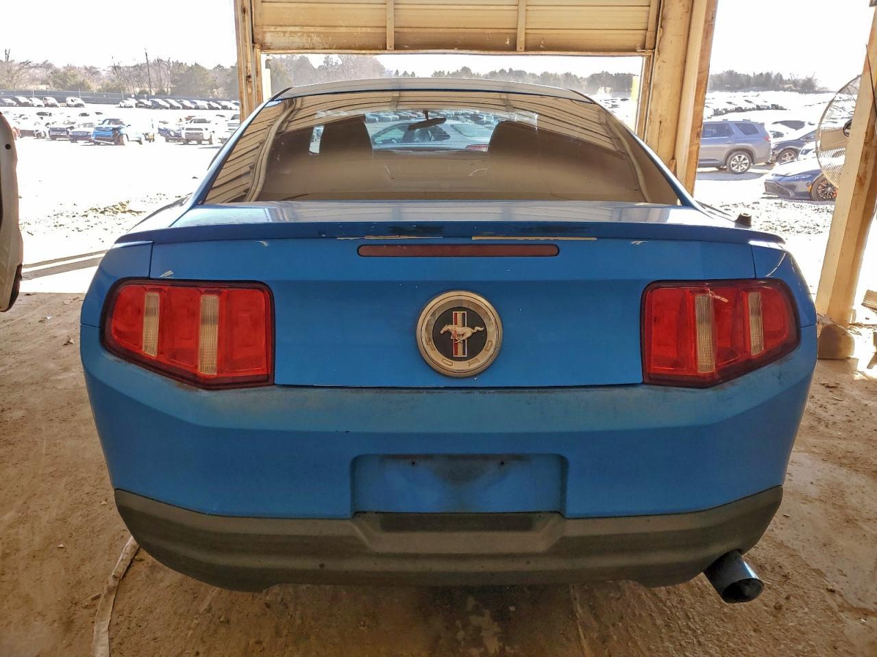 2010 Ford Mustang - Фото 6