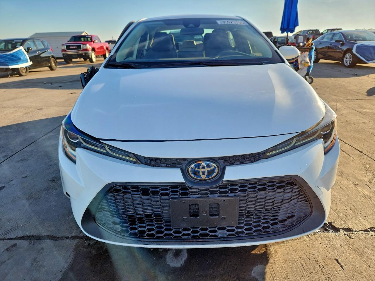 2022 Toyota Corolla Hybrid Le - Image 5