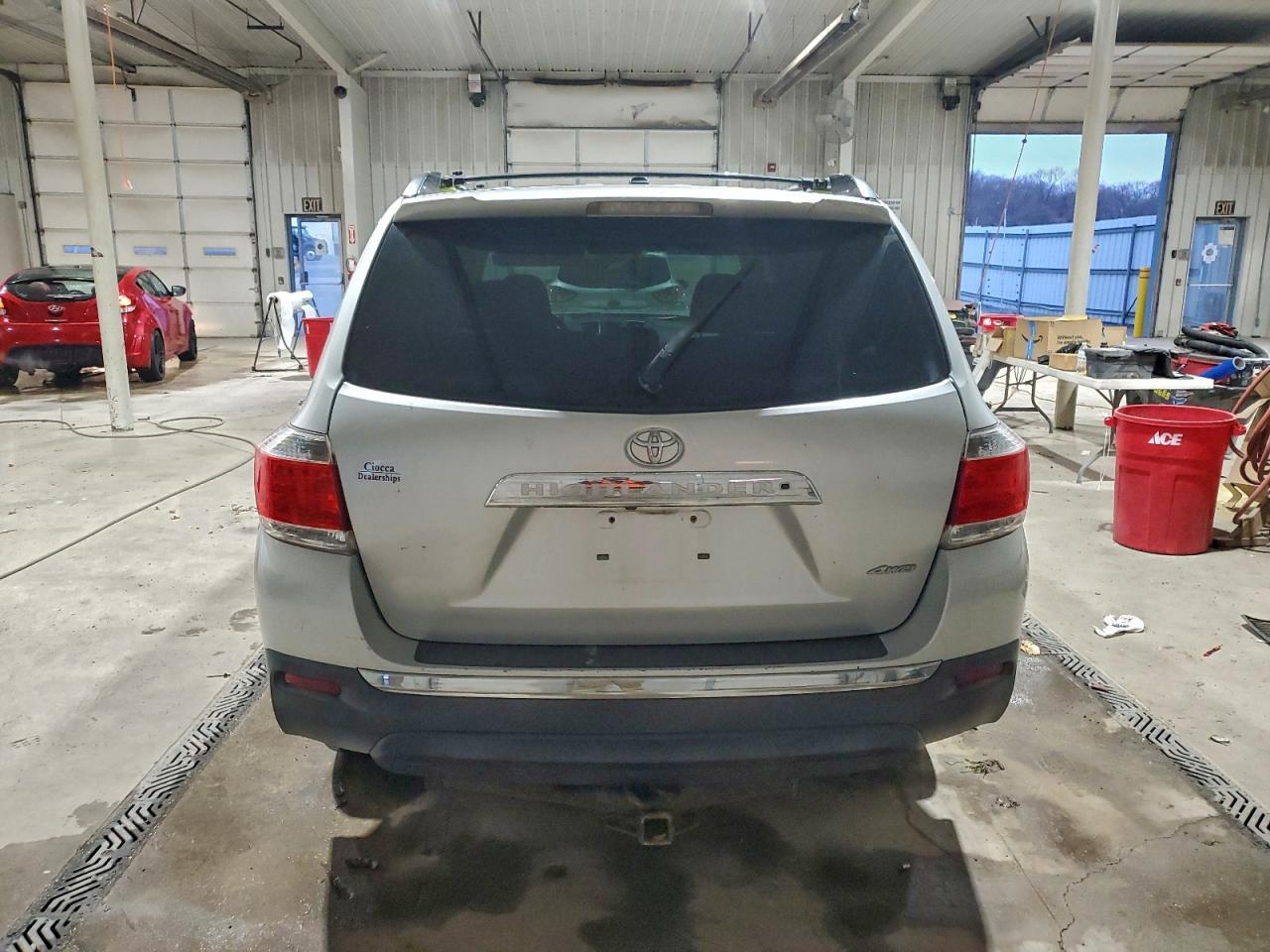 2011 Toyota Highlander Limited - Фото 6