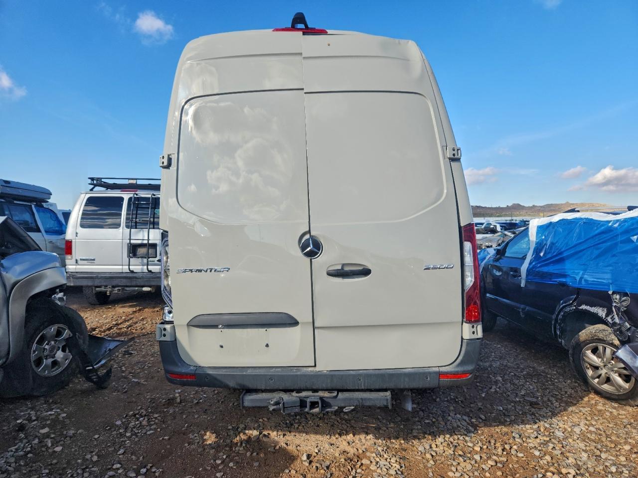2024 Mercedes-Benz Sprinter 2500 - Фото 6