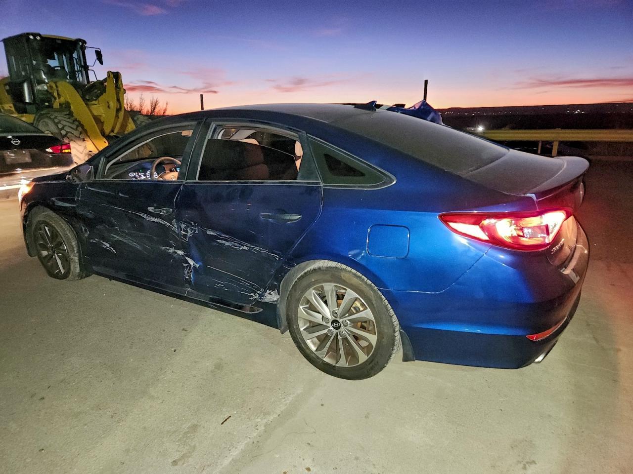 2016 Hyundai Sonata Sport - Фото 2