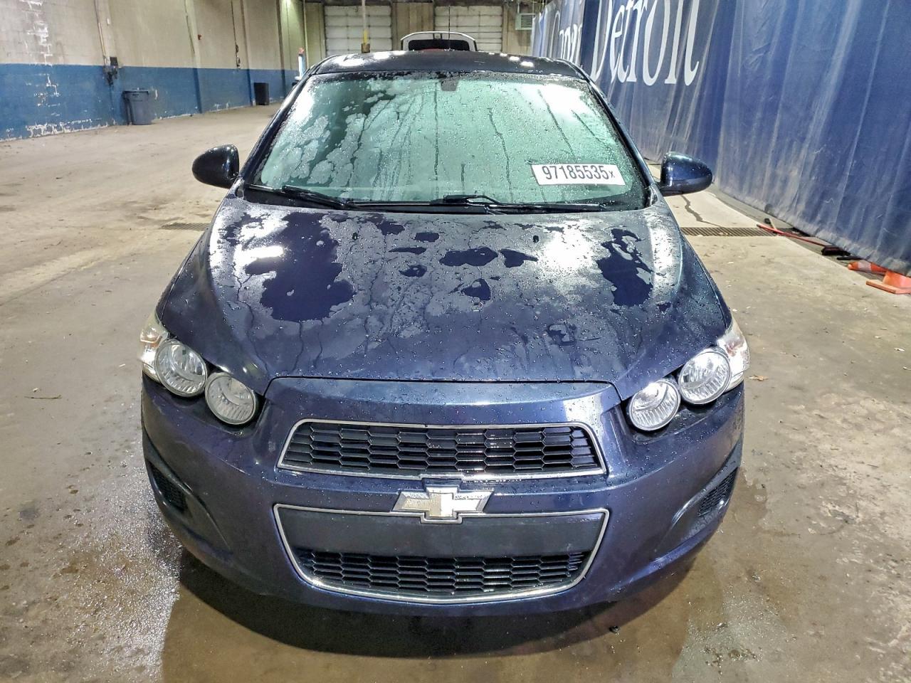 2015 Chevrolet Sonic Lt - Image 5