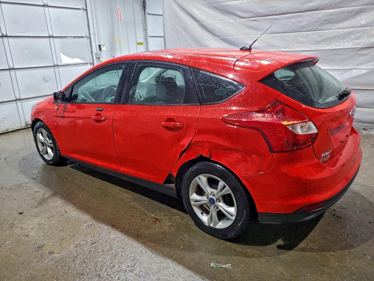 2014 Ford Focus Se - Image 2