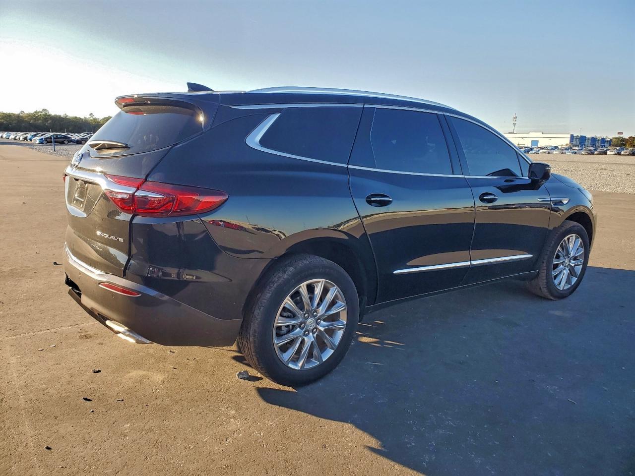 2020 Buick Enclave Premium - Image 3