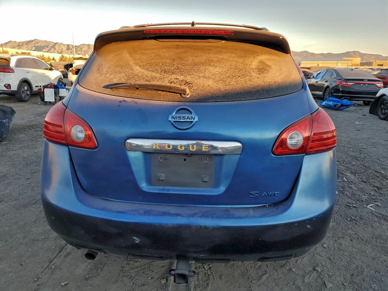 2014 Nissan Rogue Select S - Image 6