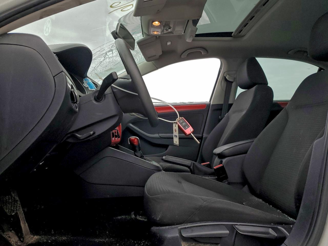 2016 Volkswagen Jetta S - Фото 7