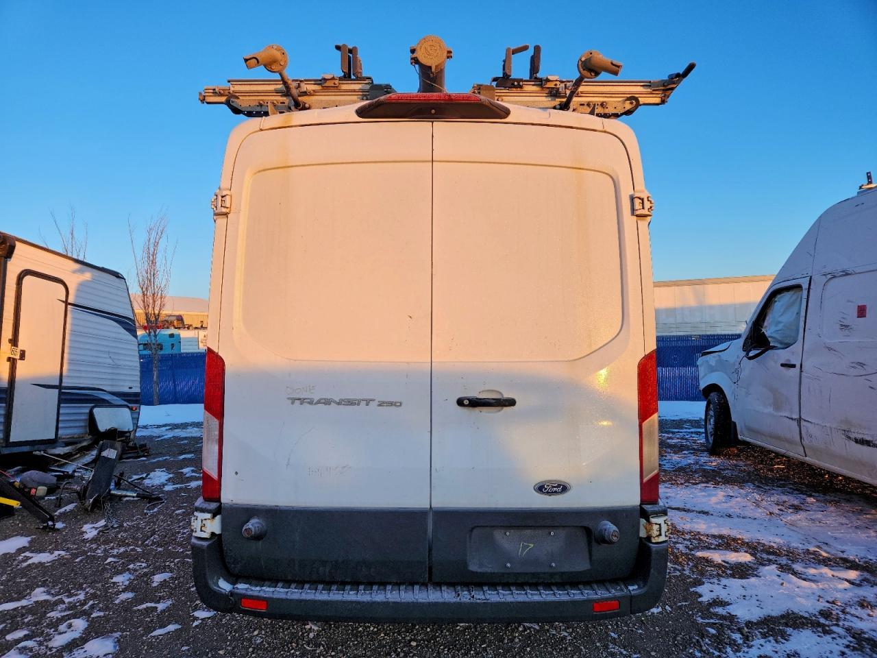 2018 Ford Transit T-250 - Фото 6