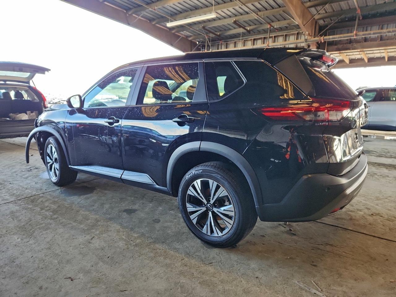 2023 Nissan Rogue Sv - Фото 2