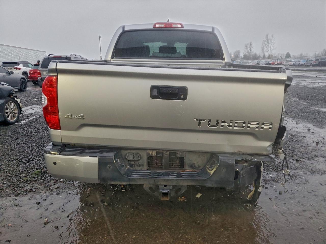 2021 Toyota Tundra Crewmax Sr5 - Фото 6