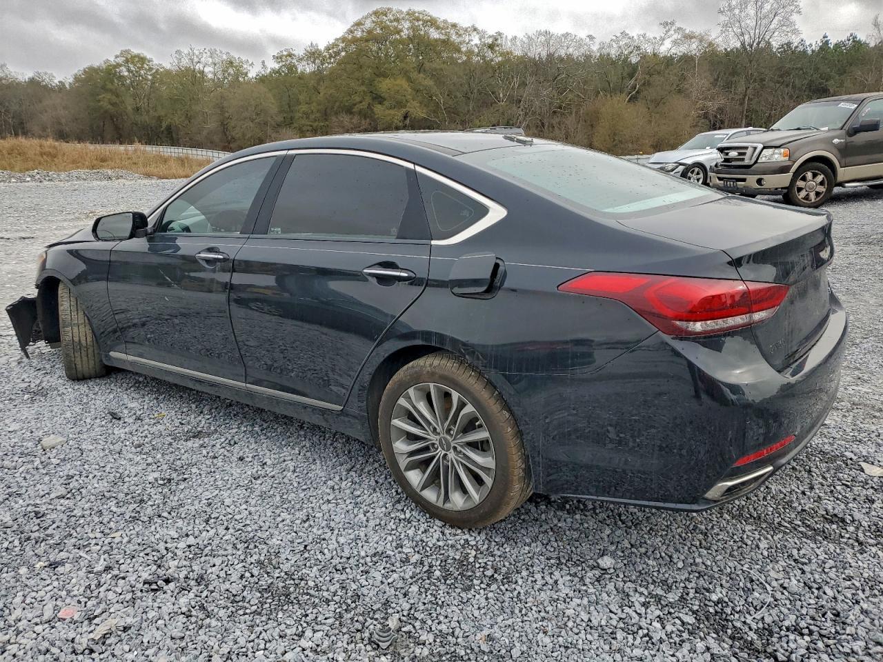 2015 Hyundai Genesis 3.8L - Фото 2