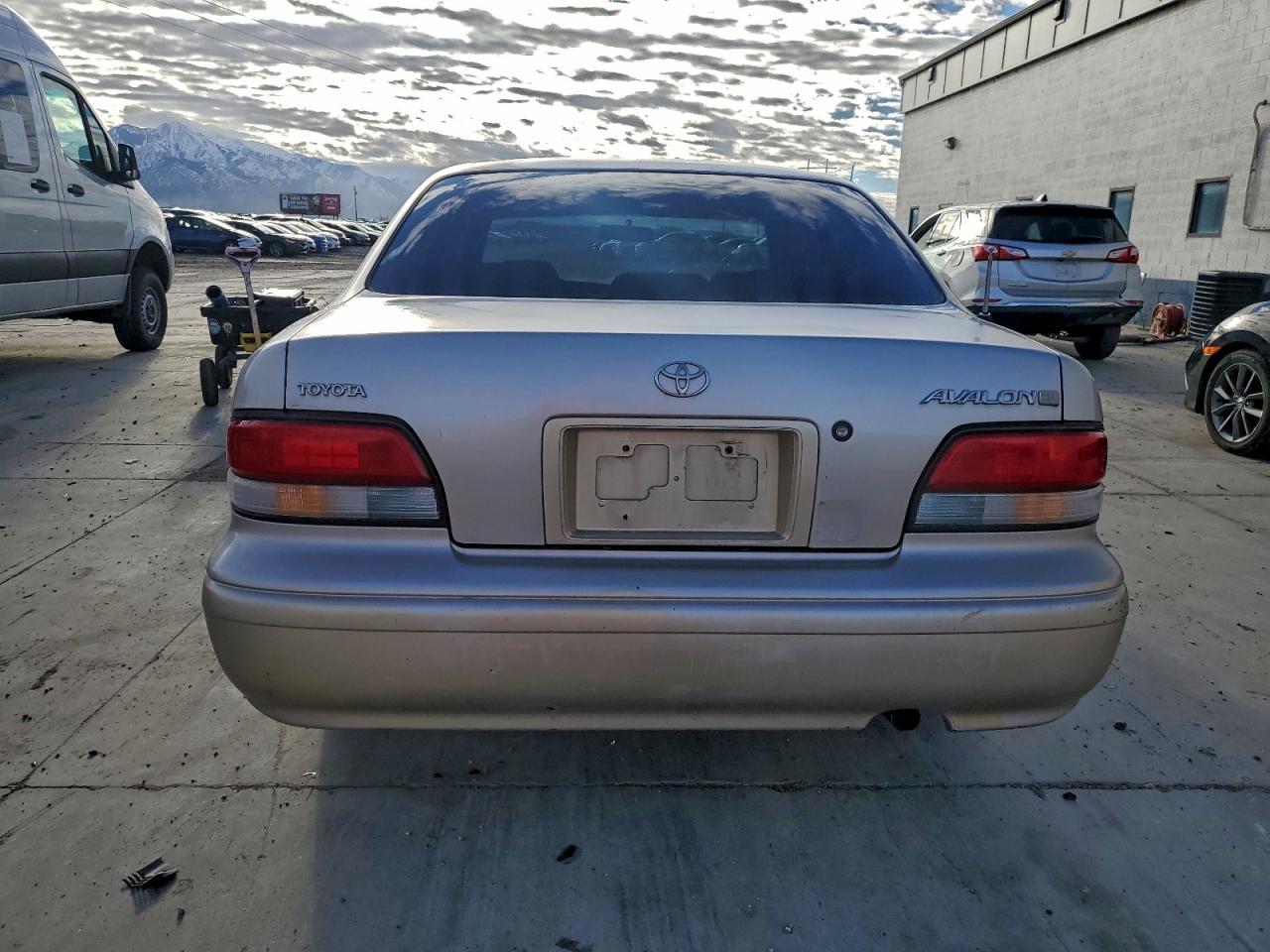 1995 Toyota Avalon Xl - Фото 6