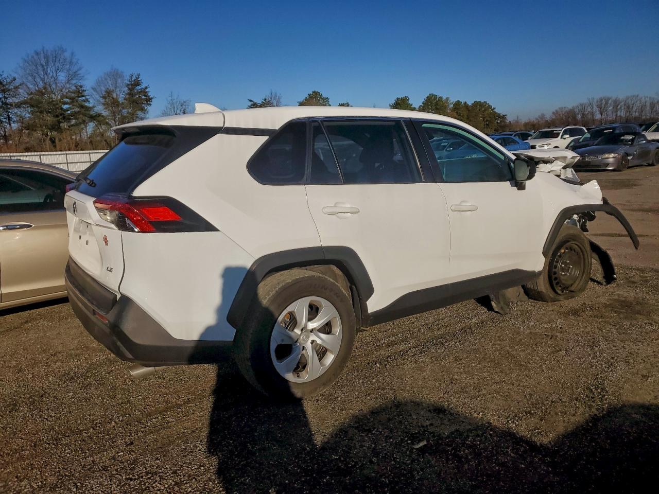 2023 Toyota Rav4 Le - Фото 3