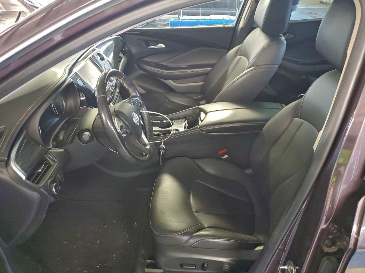 2017 Buick Envision Premium - Image 7