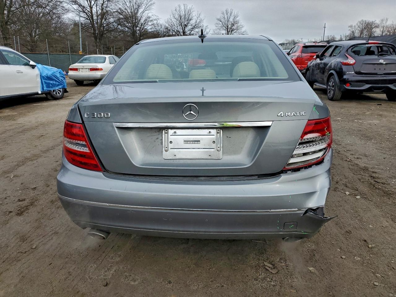 2013 Mercedes-Benz C 300 4Matic - Image 6