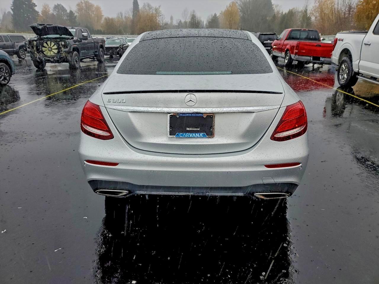 2019 Mercedes-Benz E 300 - Фото 6
