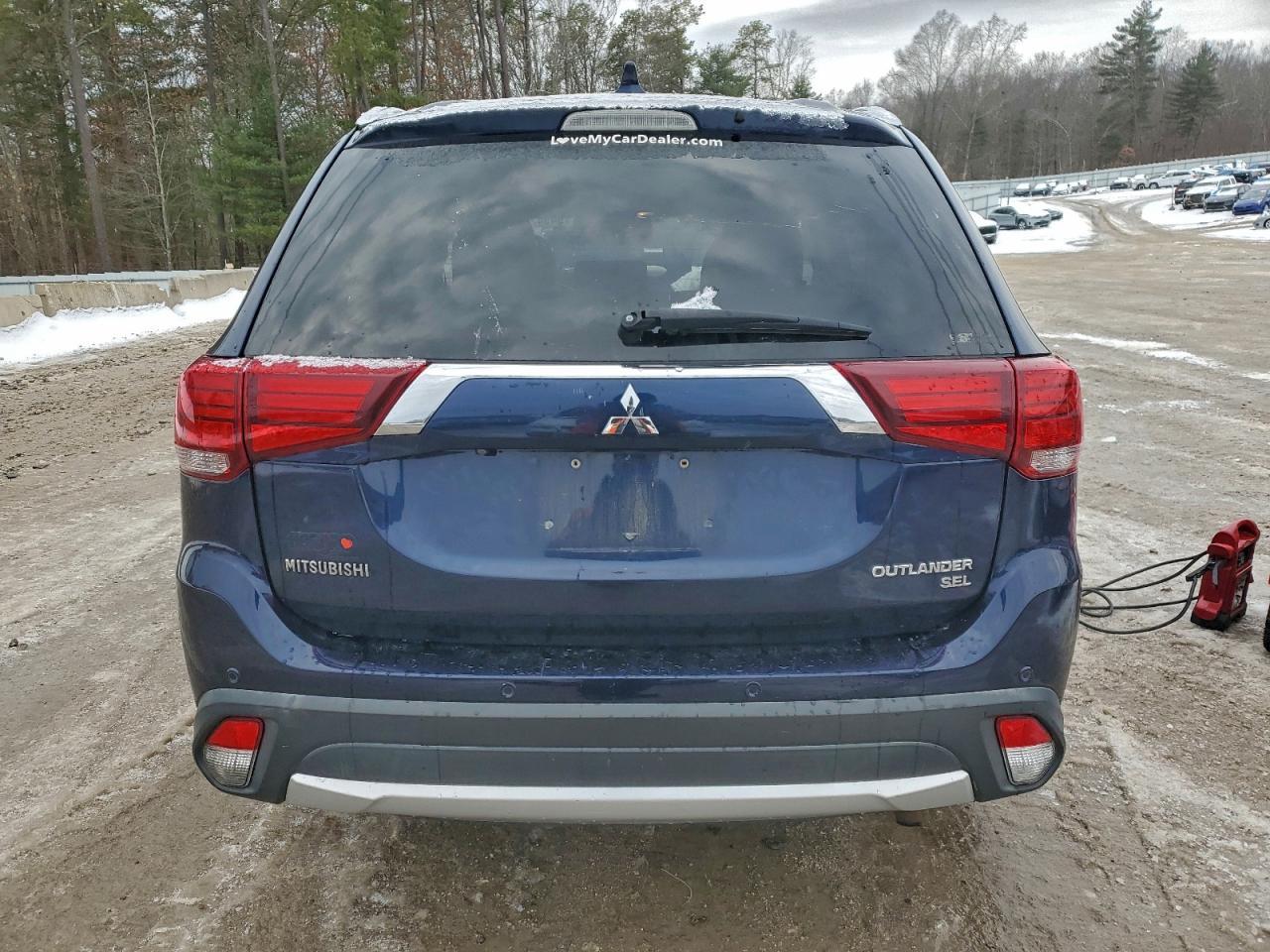 2017 Mitsubishi Outlander Se - Фото 6