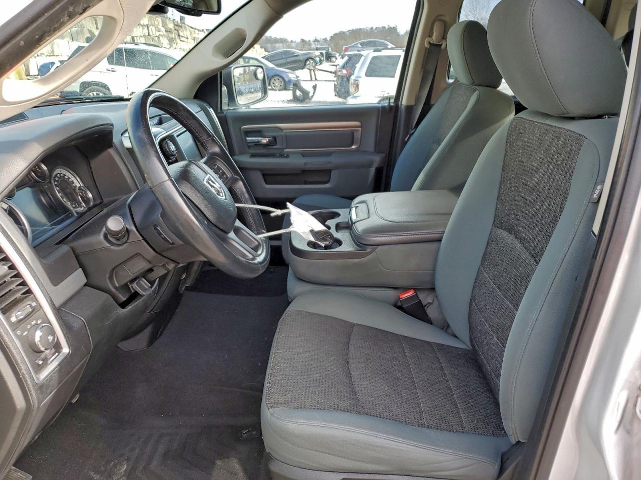 2016 Ram 1500 Slt - Image 7