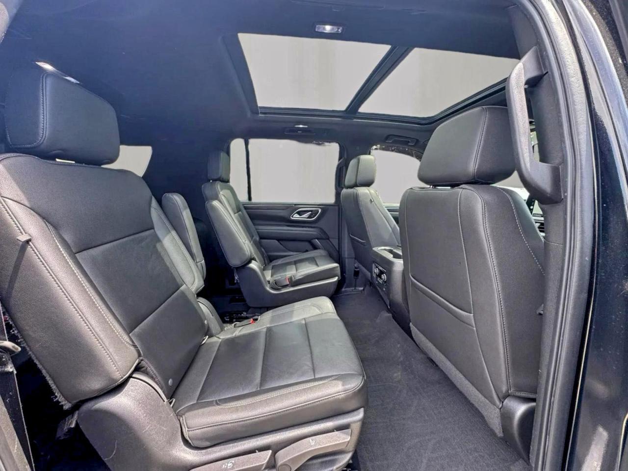 2022 Chevrolet Suburban K1500 Lt - Image 6