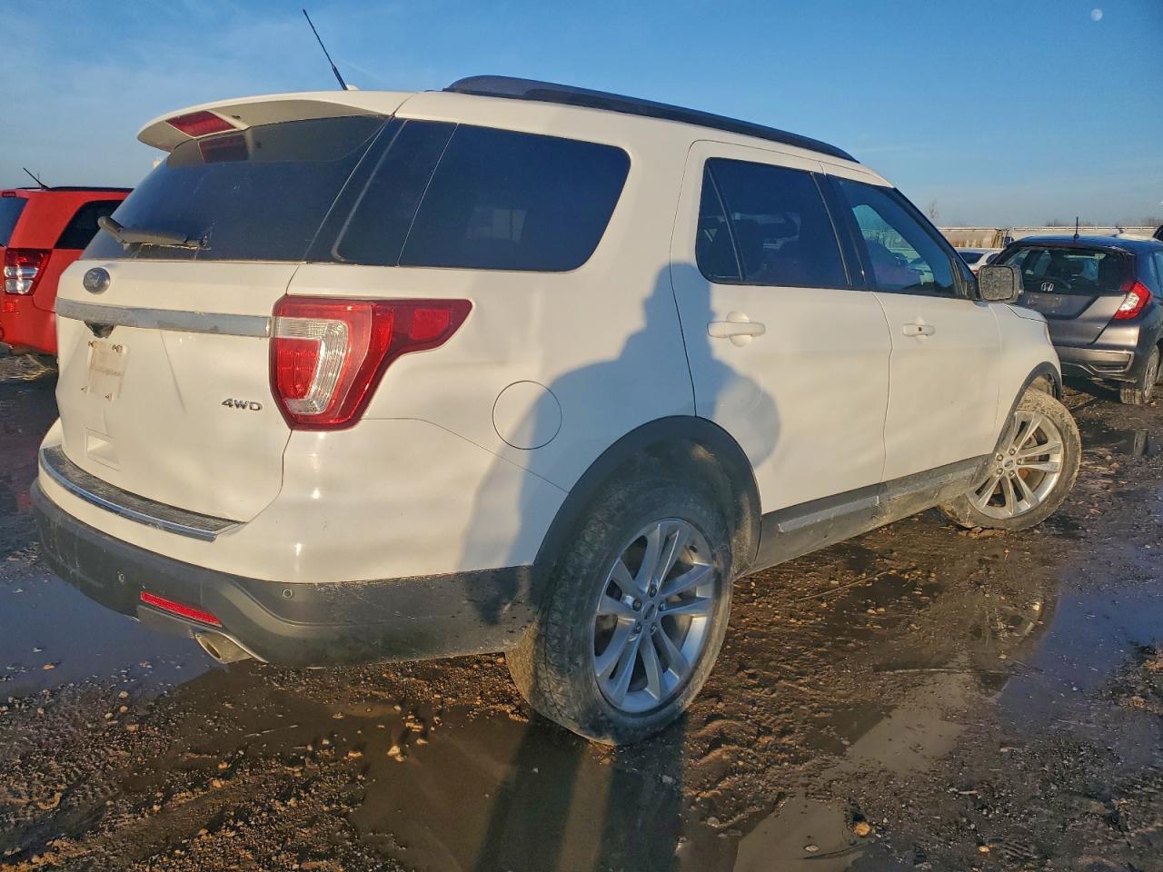 2018 Ford Explorer Xlt - Image 3