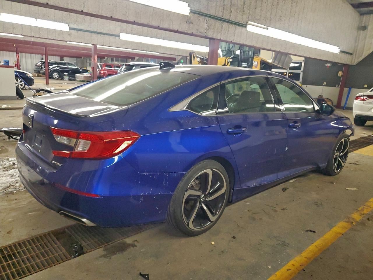 2022 Honda Accord Sport - Image 3